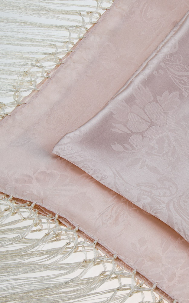 Seidentuch Nr. 24, hellrosa